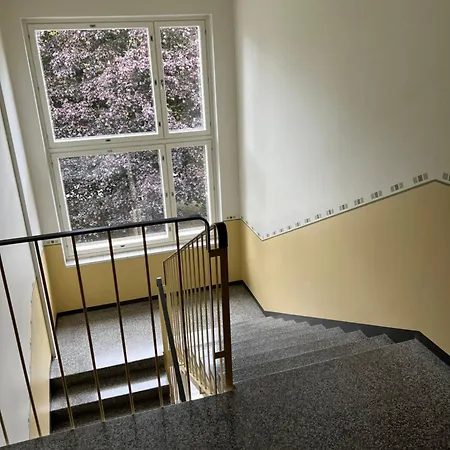 1 Bedroom Comfortable Top Floor In Puotila Near Metrostation And Sea Apartmán Helsinky